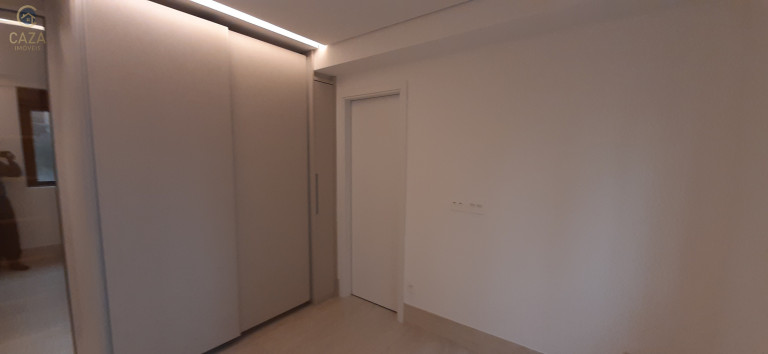 Imagem Imóvel com 2 Quartos para Alugar, 62 m² em Savassi - Belo Horizonte Imagem Imóvel com 2 Quartos para Alugar, 62 m² em Savassi - Belo Horizonte