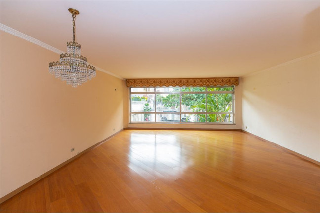 Imagem Casa com 4 Quartos à Venda,  em Vila Ipojuca - São Paulo
