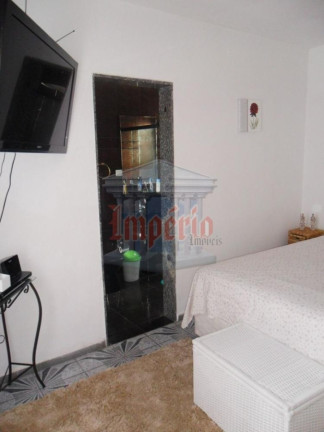 Imagem Sobrado com 3 Quartos à Venda, 125 m² em Taboão - Diadema
