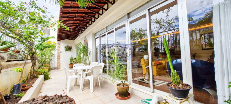 Imagem Cobertura com 4 Quartos à Venda, 280 m² em Copacabana - Rio De Janeiro Imagem Cobertura com 4 Quartos à Venda, 280 m² em Copacabana - Rio De Janeiro