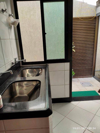 Imagem Casa de Condomínio com 6 Quartos à Venda, 315 m² em Fradinhos - Vitória Imagem Casa de Condomínio com 6 Quartos à Venda, 315 m² em Fradinhos - Vitória