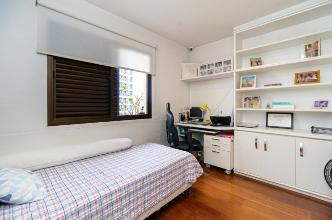 Imagem Apartamento com 3 Quartos à Venda, 130 m² em Indianópolis - São Paulo