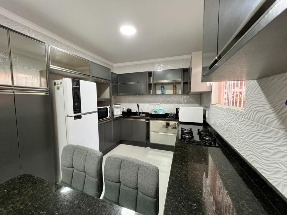 Imagem Casa com 2 Quartos à Venda, 150 m² em São João Do Rio Vermelho - Florianópolis Imagem Casa com 2 Quartos à Venda, 150 m² em São João Do Rio Vermelho - Florianópolis