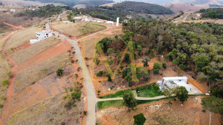 Imagem Terreno à Venda, em Bugre Imagem Terreno à Venda, em Bugre