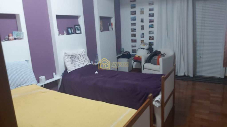 Imagem Casa com 3 Quartos à Venda, 240 m² em Vila Scarpelli - Santo André Imagem Casa com 3 Quartos à Venda, 240 m² em Vila Scarpelli - Santo André
