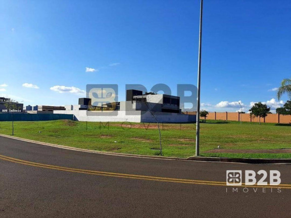 Terreno à Venda, 520 m² em Vila Aviação - Bauru