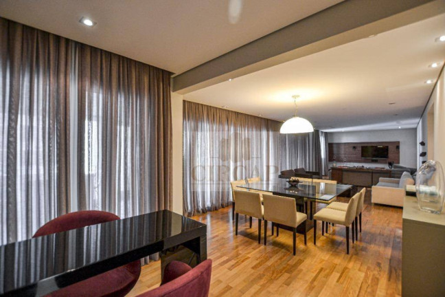 Imagem Apartamento com 3 Quartos à Venda, 223 m² em Itaim Bibi - São Paulo