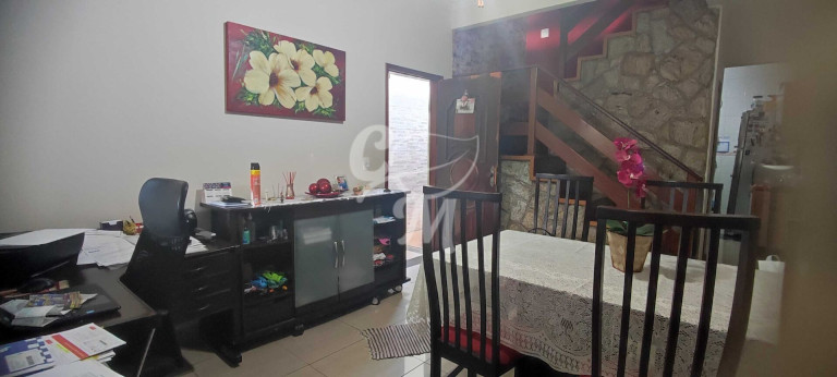 Imagem Casa com 3 Quartos à Venda, 180 m² em Vila Maringá - Jundiaí