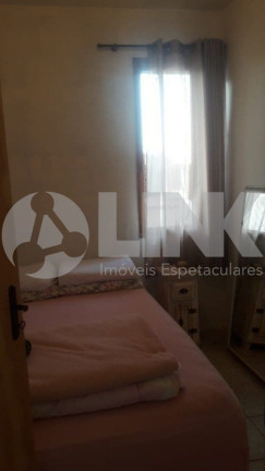 Imagem Imóvel com 4 Quartos à Venda, 212 m² em Jardim Itu - Porto Alegre Imagem Imóvel com 4 Quartos à Venda, 212 m² em Jardim Itu - Porto Alegre