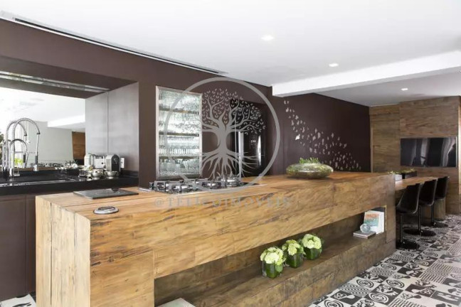 Imagem Apartamento com 3 Quartos à Venda, 335 m²