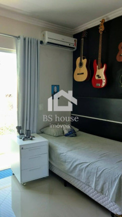 Imagem Sobrado com 3 Quartos para Alugar, 276 m² em Vila Valparaiso - Santo André