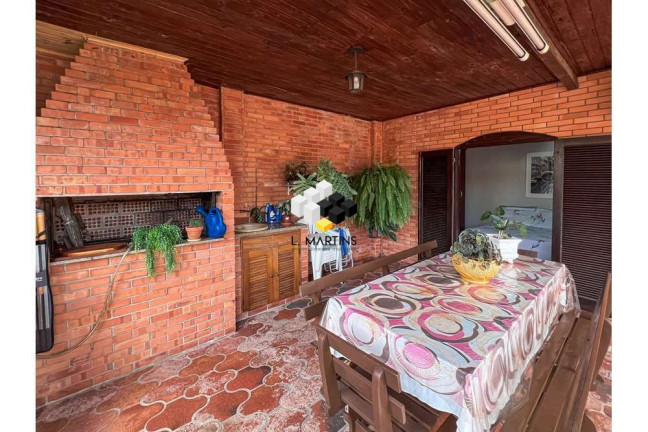 Imagem Casa com 3 Quartos à Venda, 119 m² em Igara - Canoas
