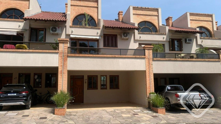 Imagem Casa de Condomínio com 4 Quartos à Venda, em Pedra Redonda - Porto Alegre Imagem Casa de Condomínio com 4 Quartos à Venda, em Pedra Redonda - Porto Alegre