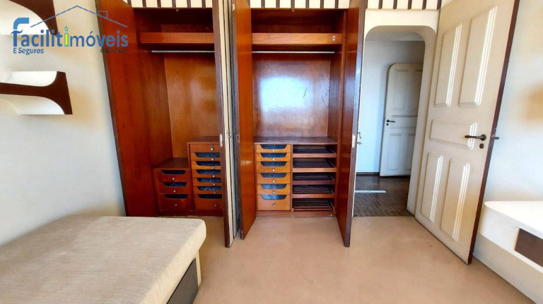 Imagem Apartamento com 4 Quartos à Venda, 243 m² em Centro - Santo André Imagem Apartamento com 4 Quartos à Venda, 243 m² em Centro - Santo André