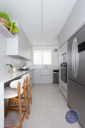 Imagem Apartamento com 3 Quartos para Alugar, 122 m² em Centro - Balneário Camboriú Imagem Apartamento com 3 Quartos para Alugar, 122 m² em Centro - Balneário Camboriú