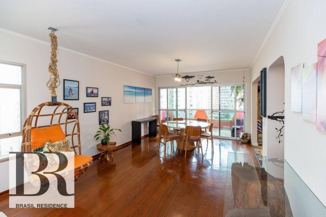Imagem Apartamento com 3 Quartos à Venda, 200 m² em Moema - São Paulo Imagem Apartamento com 3 Quartos à Venda, 200 m² em Moema - São Paulo