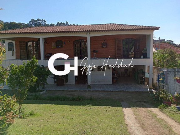 Casa com 3 Quartos à Venda, 900 m² em Piedade