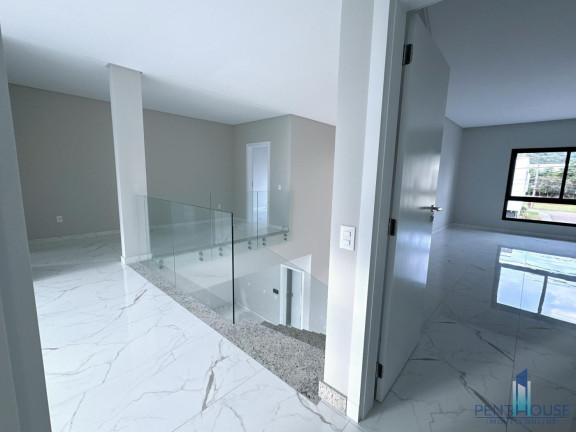 Imagem Casa de Condomínio com 5 Quartos à Venda, 237 m² em Barra - Balneário Camboriú