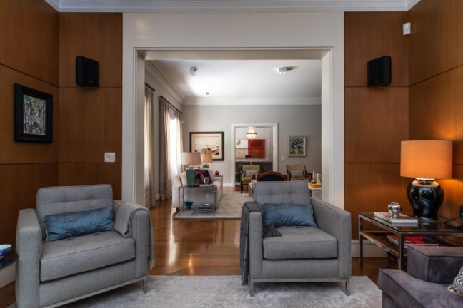 Imagem Casa com 4 Quartos à Venda, 545 m² em Jardim Guedala - São Paulo