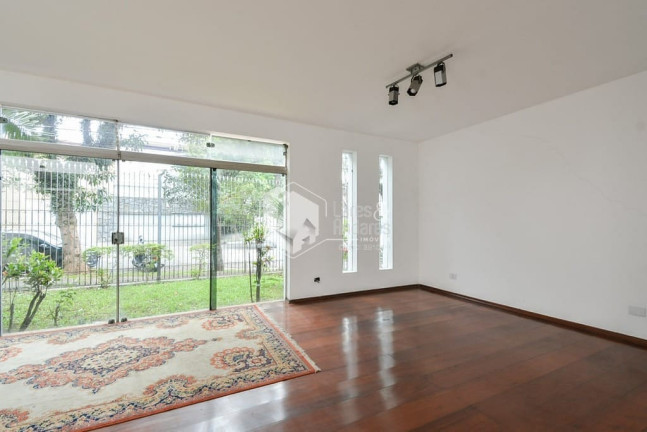 Casa com 4 Quartos à Venda, 331 m² em Planalto Paulista - São Paulo