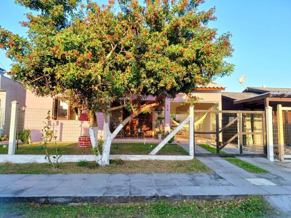 Imagem Casa com 3 Quartos à Venda, em Capão Da Canoa Imagem Casa com 3 Quartos à Venda, em Capão Da Canoa