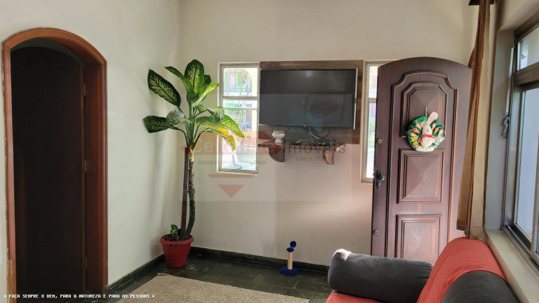 Imagem Casa com 3 Quartos à Venda, 218 m² em Vila Sao Jose - Taubaté Imagem Casa com 3 Quartos à Venda, 218 m² em Vila Sao Jose - Taubaté
