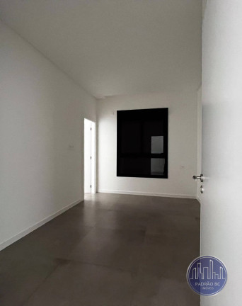 Imagem Apartamento com 3 Quartos à Venda, 133 m² em Centro - Balneário Camboriú Imagem Apartamento com 3 Quartos à Venda, 133 m² em Centro - Balneário Camboriú