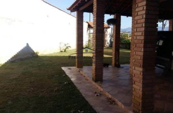 Imagem Casa com 3 Quartos à Venda, 250 m² em Quilombo - Cachoeira Paulista Imagem Casa com 3 Quartos à Venda, 250 m² em Quilombo - Cachoeira Paulista