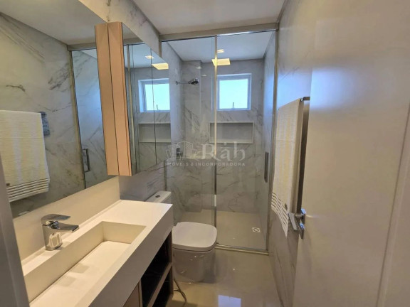 Imagem Apartamento com 3 Quartos à Venda, 136 m² em Centro - Balneário Camboriú Imagem Apartamento com 3 Quartos à Venda, 136 m² em Centro - Balneário Camboriú