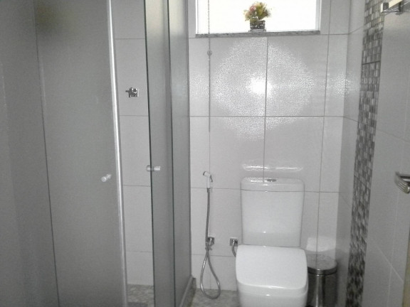Imagem Casa com 2 Quartos à Venda, em Chácara Paraíso - Nova Friburgo Imagem Casa com 2 Quartos à Venda, em Chácara Paraíso - Nova Friburgo