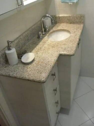 Imagem Apartamento com 2 Quartos à Venda, 52 m² em Copacabana - Rio De Janeiro