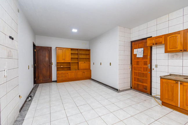 Imagem Casa com 4 Quartos à Venda, 200 m² em Bigorrilho - Curitiba