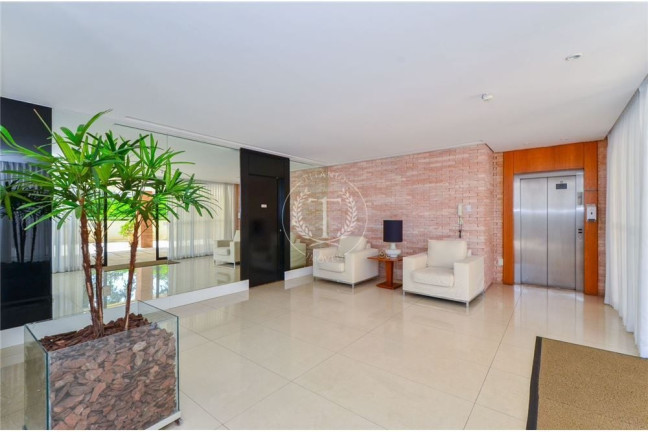 Imagem Apartamento com 3 Quartos à Venda, 159 m² em Real Parque - São Paulo Imagem Apartamento com 3 Quartos à Venda, 159 m² em Real Parque - São Paulo