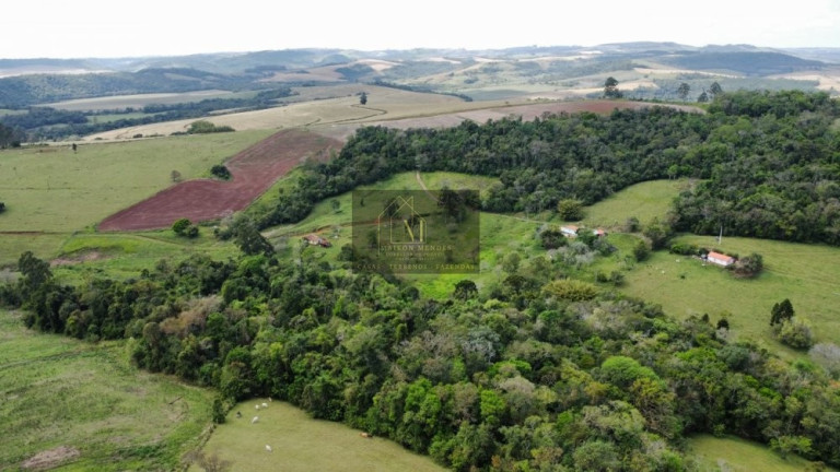 Imagem Chácara com 3 Quartos à Venda, 164 m² em Corredeira - Tomazina