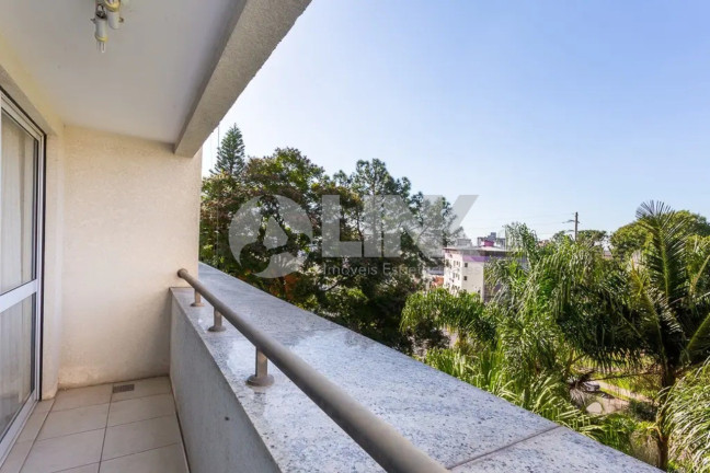 Imagem Apartamento com 3 Quartos à Venda, 105 m² em Passo Da Areia - Porto Alegre