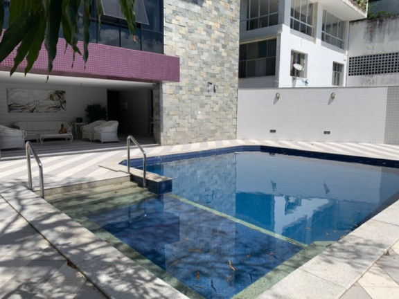 Imagem Imóvel com 4 Quartos à Venda, 278 m² em Vitória - Salvador Imagem Imóvel com 4 Quartos à Venda, 278 m² em Vitória - Salvador