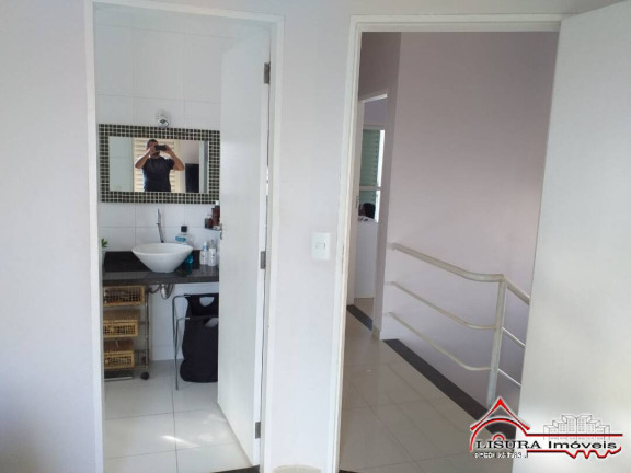 Imagem Casa com 3 Quartos à Venda, 165 m² em Loteamento Villa Branca - Jacareí