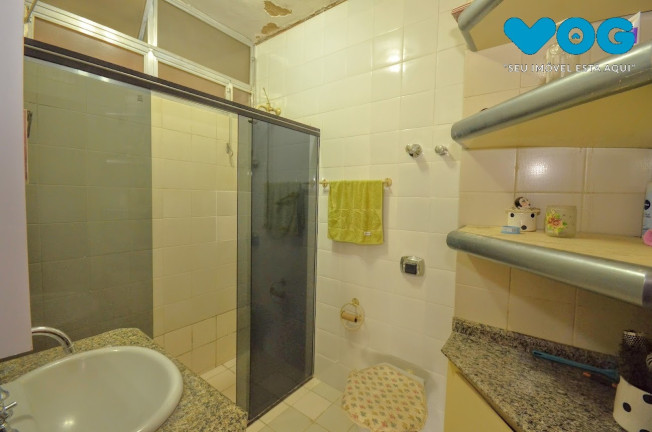 Imagem Imóvel com 3 Quartos à Venda, 140 m² em Centro Histórico - Porto Alegre Imagem Imóvel com 3 Quartos à Venda, 140 m² em Centro Histórico - Porto Alegre