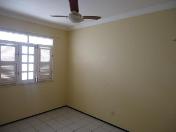 Imagem Casa com 3 Quartos à Venda, 190 m² em Cidade Dos Funcionários - Fortaleza