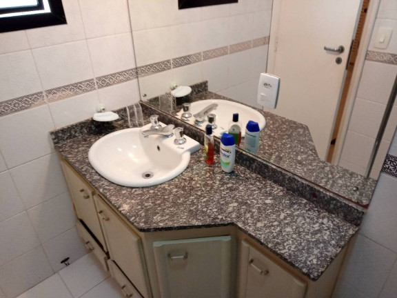 Imagem Apartamento com 3 Quartos à Venda, 72 m² em Enseada - Guarujá