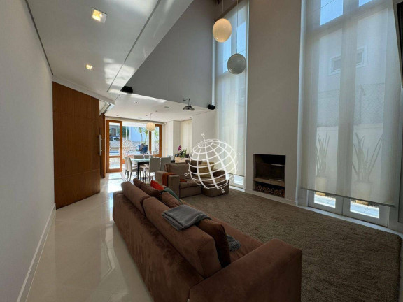 Imagem Casa com 4 Quartos à Venda, 413 m² em Vila Santista - Atibaia Imagem Casa com 4 Quartos à Venda, 413 m² em Vila Santista - Atibaia