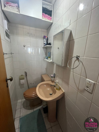 Imagem Apartamento com 2 Quartos à Venda, 56 m² em Centro - Ubatuba