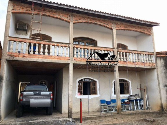 Sobrado com 3 Quartos à Venda, 200 m² em Parque Do Sol - Guaratinguetá