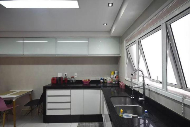 Imagem Apartamento com 4 Quartos à Venda, 170 m² em Vila Suzana - São Paulo Imagem Apartamento com 4 Quartos à Venda, 170 m² em Vila Suzana - São Paulo