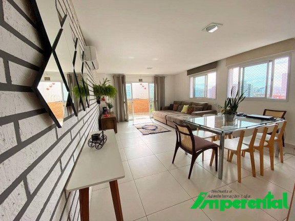Apartamento com 3 Quartos à Venda, 208 m² em Marapé - Santos