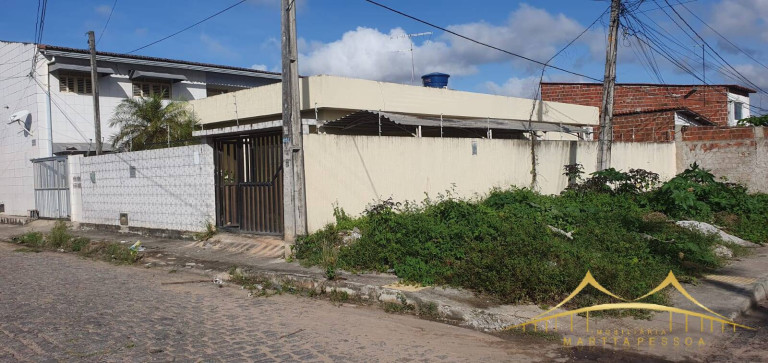 Imagem Casa com 3 Quartos à Venda, 130 m² em Planalto - Natal Imagem Casa com 3 Quartos à Venda, 130 m² em Planalto - Natal