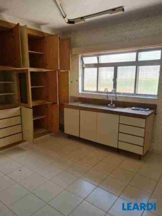 Imagem Sobrado com 3 Quartos à Venda, 213 m² em Centro - Santo André Imagem Sobrado com 3 Quartos à Venda, 213 m² em Centro - Santo André
