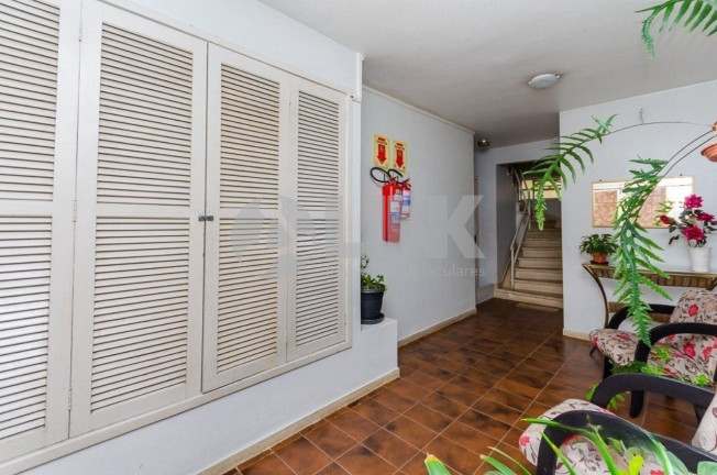Imagem Apartamento com 2 Quartos à Venda, 50 m² em Passo Da Areia - Porto Alegre