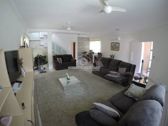 Imagem Sobrado com 4 Quartos à Venda, 232 m² em Guilhermina - Praia Grande Imagem Sobrado com 4 Quartos à Venda, 232 m² em Guilhermina - Praia Grande