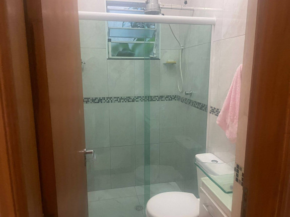 Imagem Casa com 6 Quartos à Venda, 150 m² em Taboão - Diadema